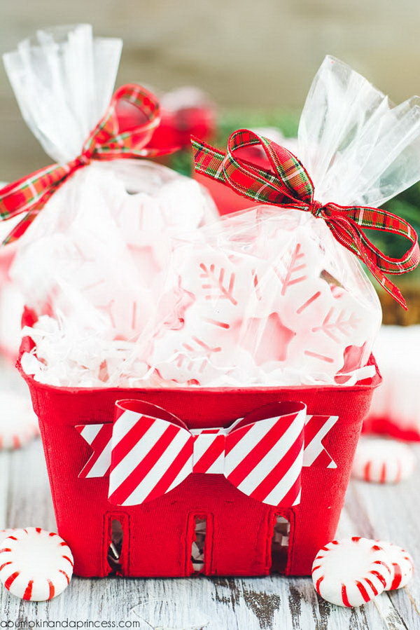 Creative DIY Gifts
 35 Creative DIY Gift Basket Ideas for This Holiday Hative