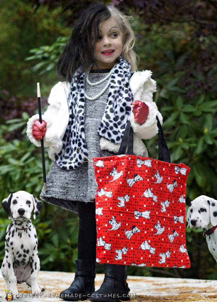 Cruella Deville Costume DIY
 40 best Cruella Deville Costume Ideas images on Pinterest