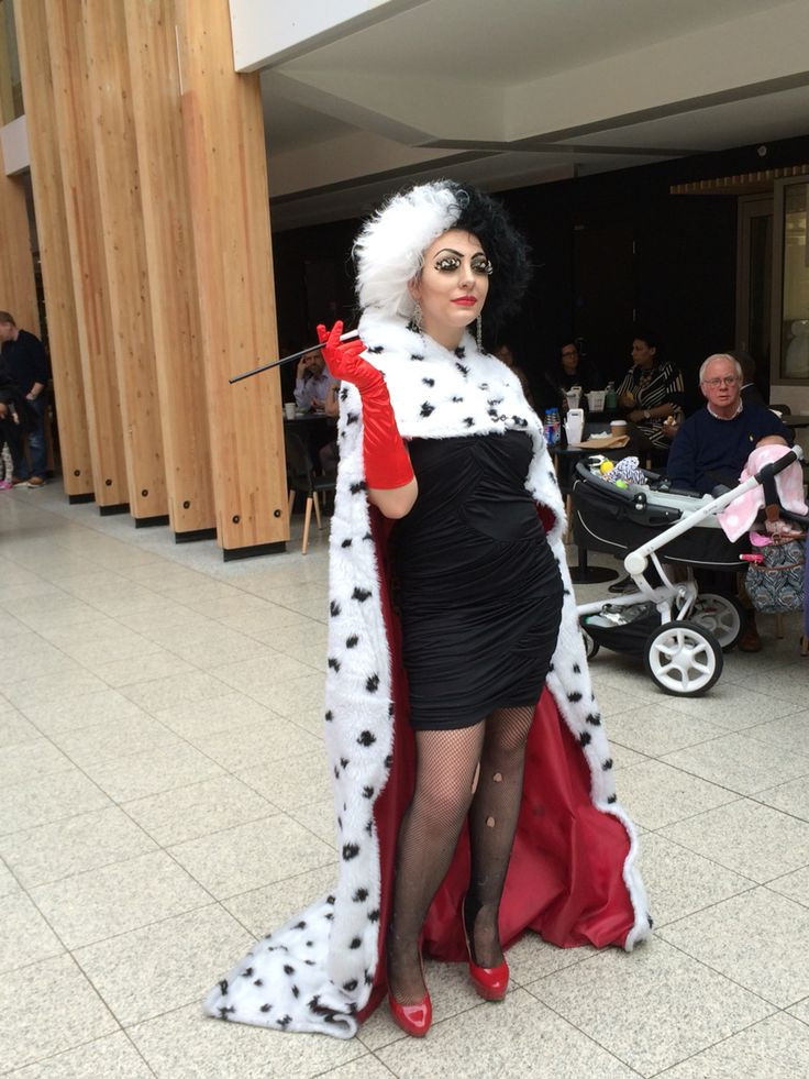 Cruella Deville Costume DIY
 40 best Cruella Deville Costume Ideas images on Pinterest