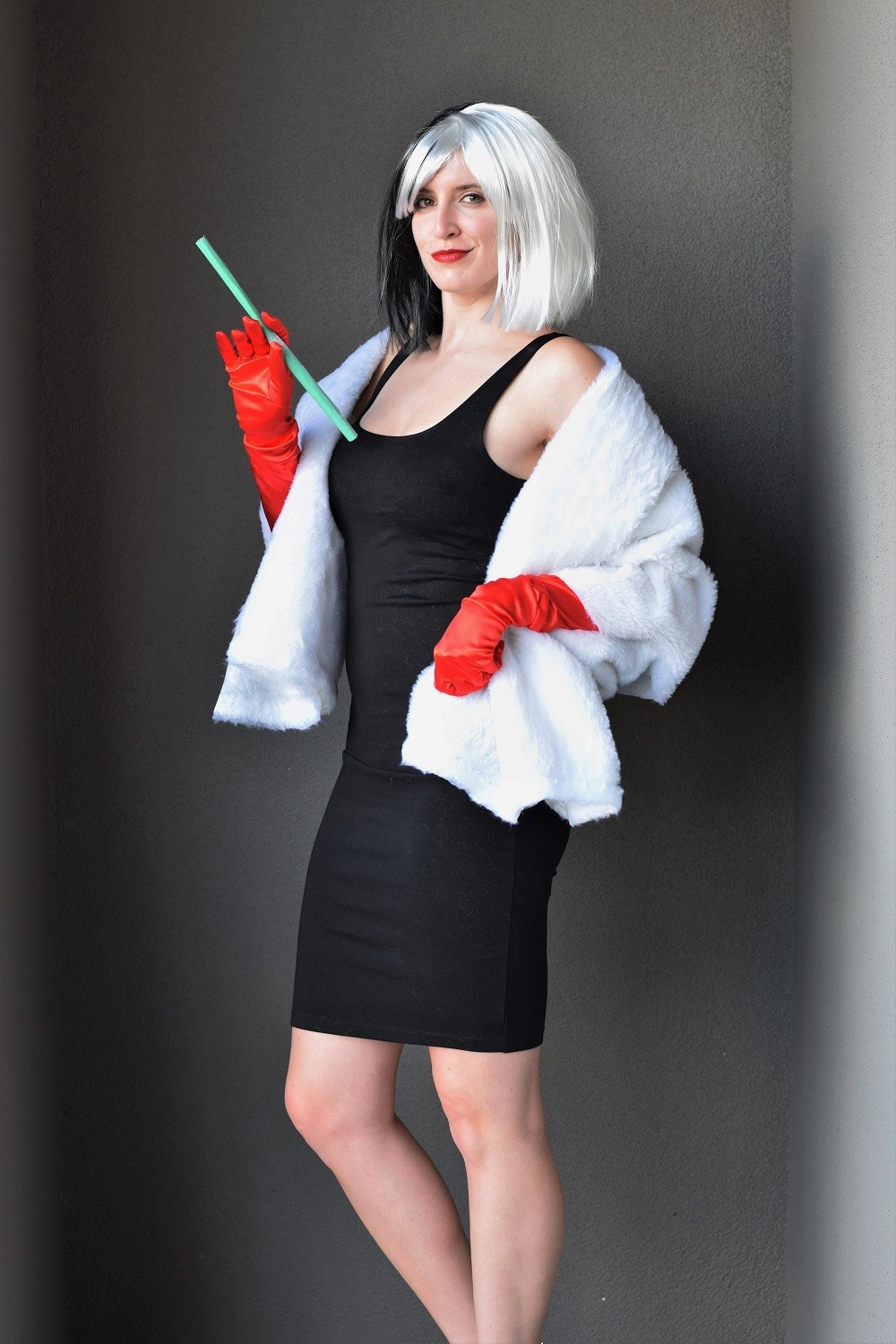 Cruella Deville Costume DIY
 DIY Cruella Deville Costume – Bunny Baubles