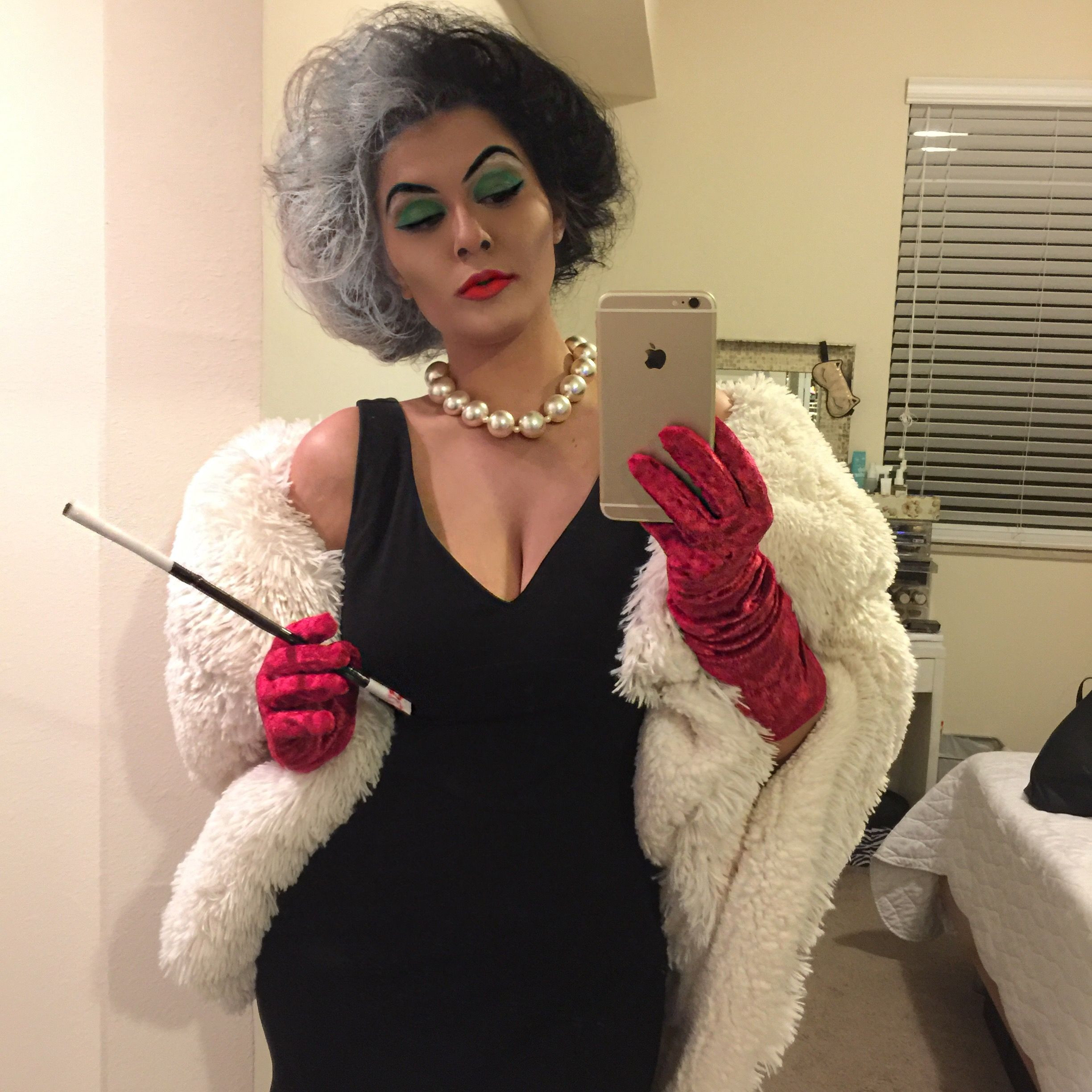 Cruella Deville Costume DIY
 101 Dalmatians s Cruella Deville costume CruellaDeVille