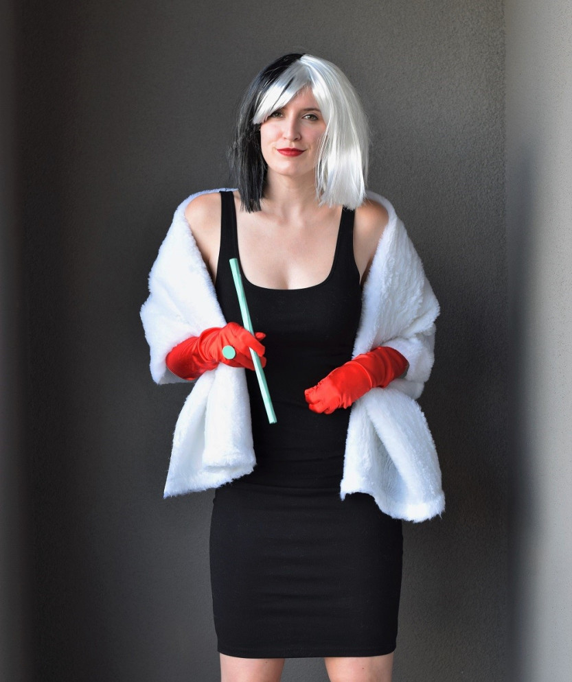 Cruella Deville Costume DIY
 DIY Cruella Deville Costume – Bunny Baubles