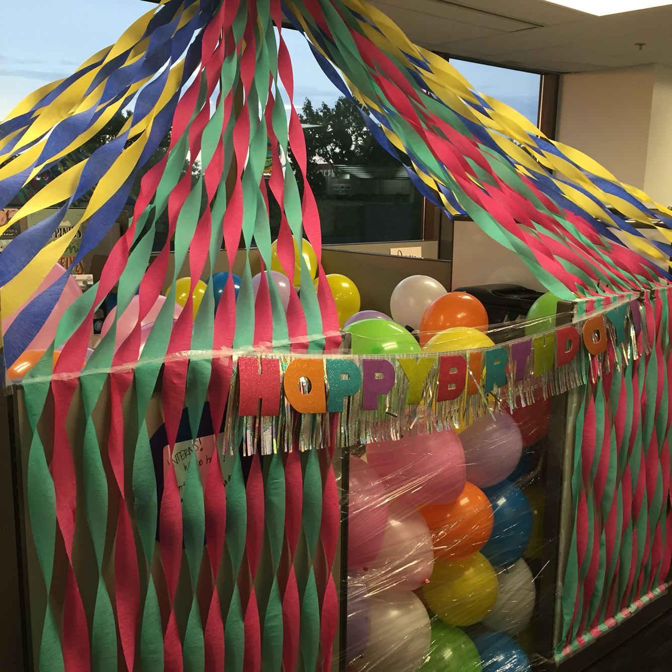 Cubicle Birthday Decorations
 Decorate Cubicle Birthday