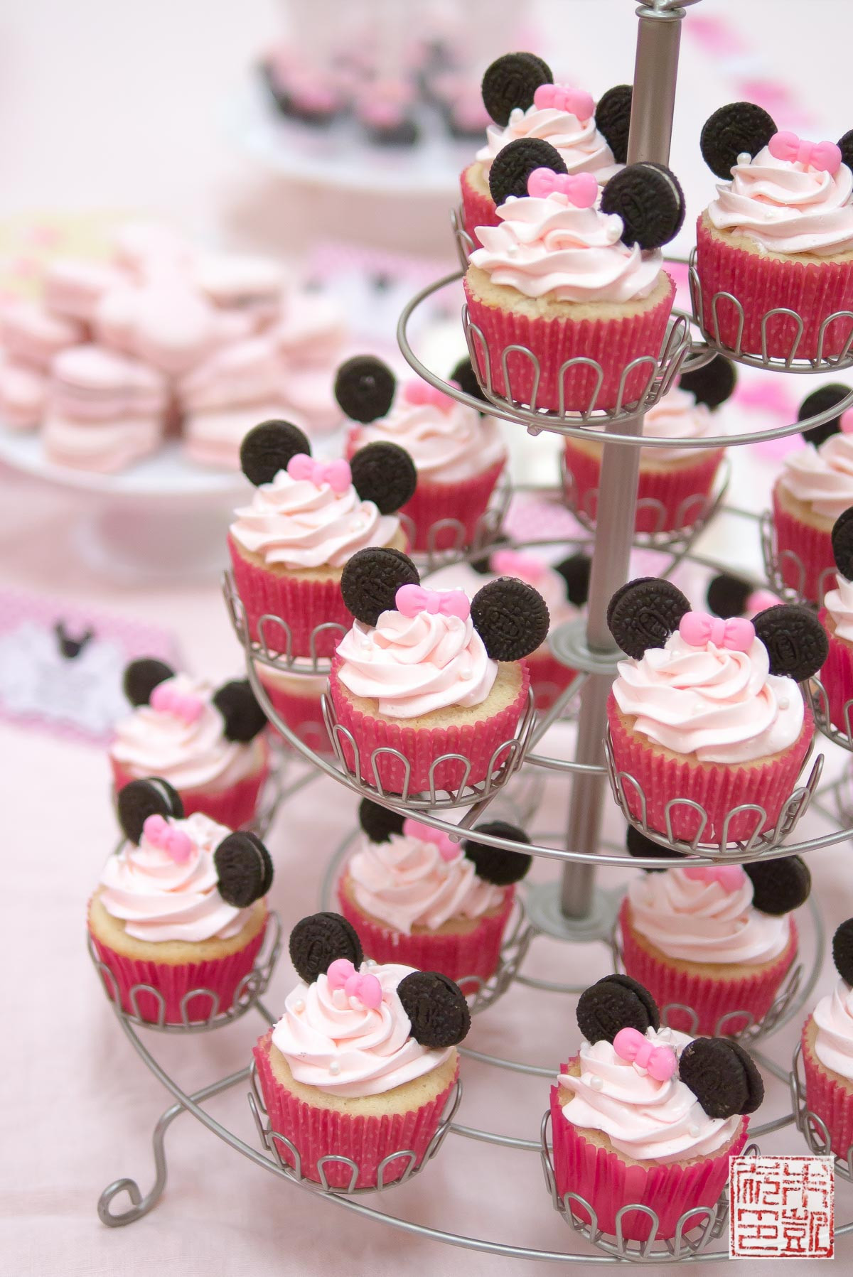 Cupcake Birthday Decorations
 Minnie Mouse Cupcakes For A 3rd Birthday Party Dessert First