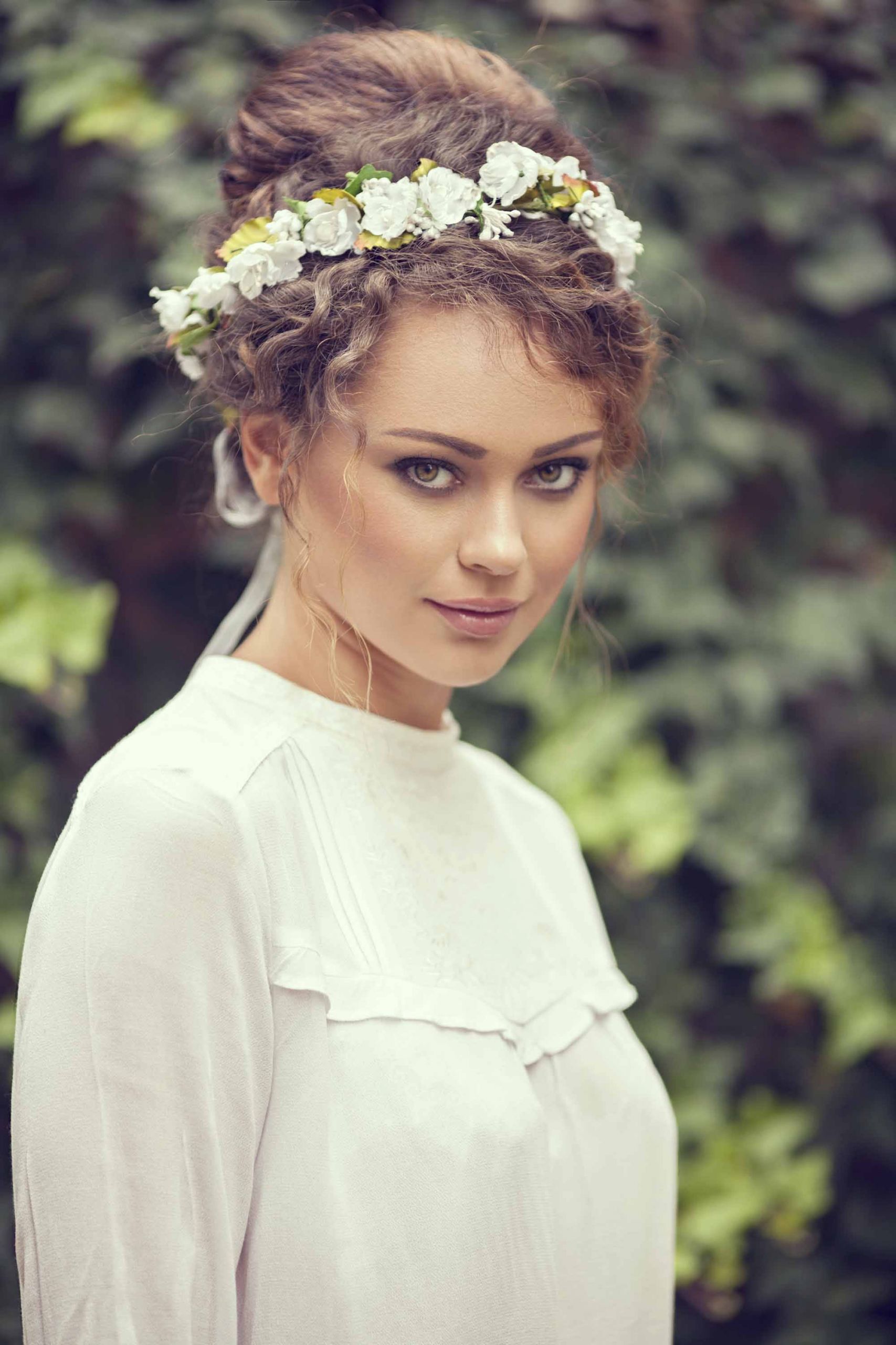 Curly Updo Wedding Hairstyles
 9 Spring Wedding Updos for Curly Hair