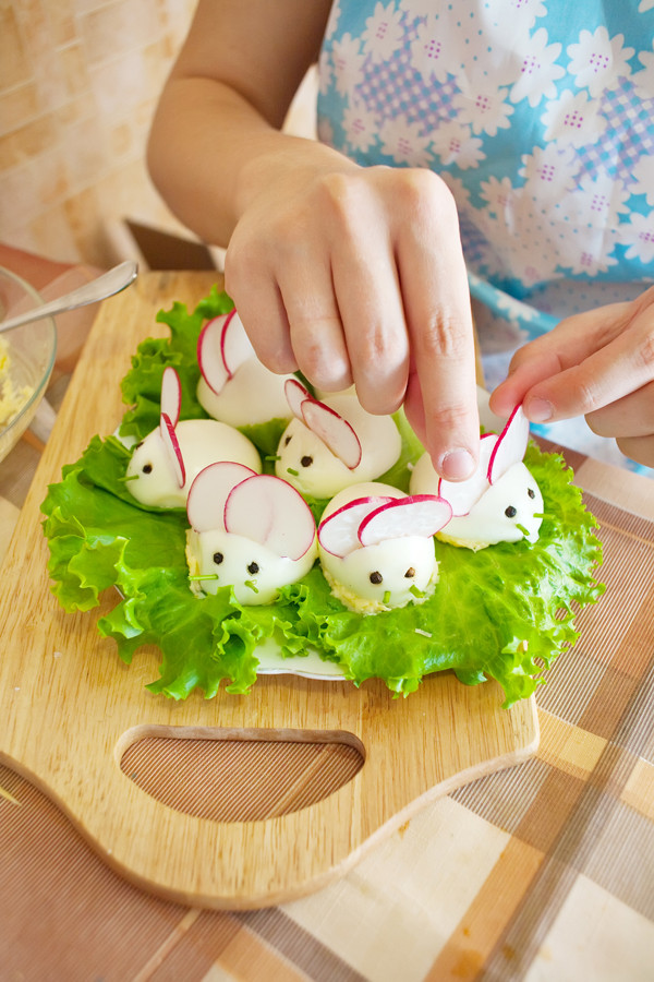 Cute Easter Food
 17 Unbelievably Cute Easter Party Foods for Your Brunch or