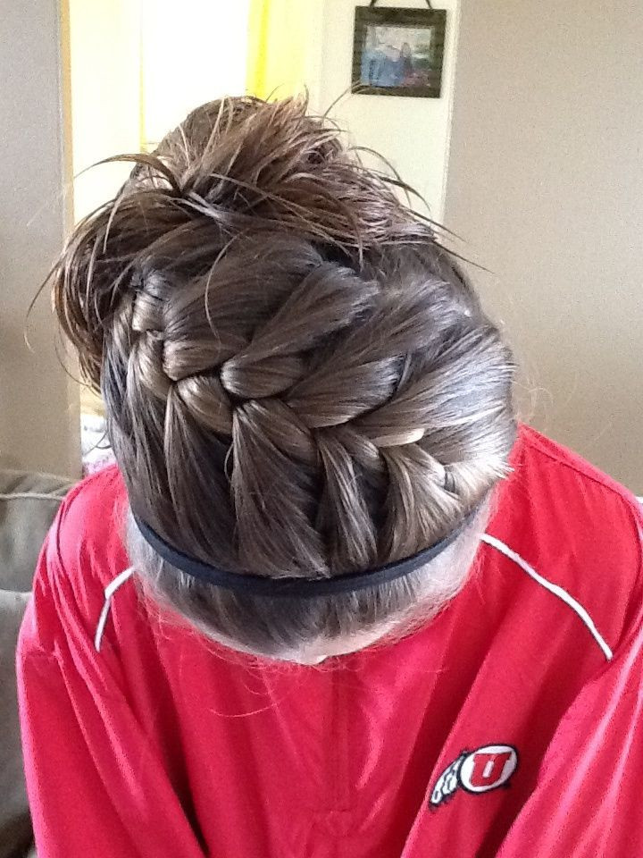 Cute Softball Hairstyles
 The 25 best Sport hairstyles ideas on Pinterest