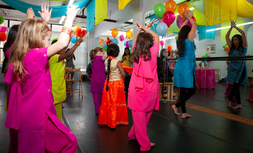 Dance Party Kids
 Kids Party – Ajna Dance