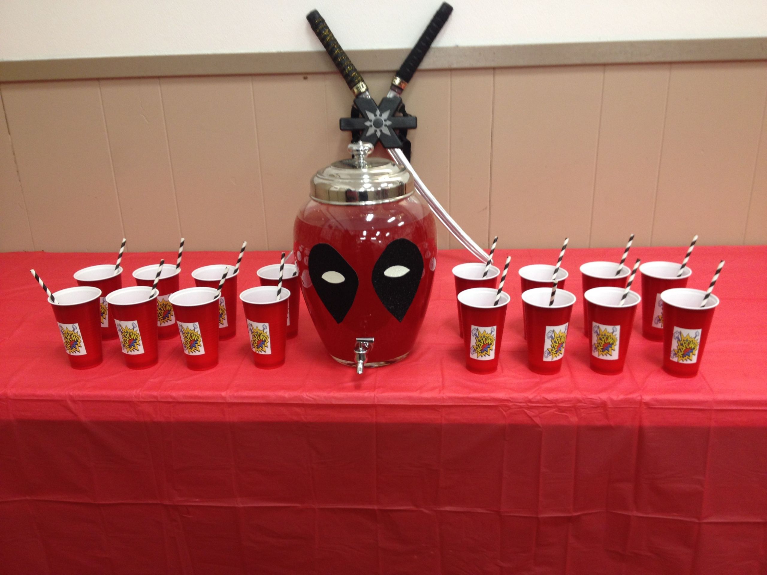 Deadpool Party Ideas
 Deadpool punch bowl