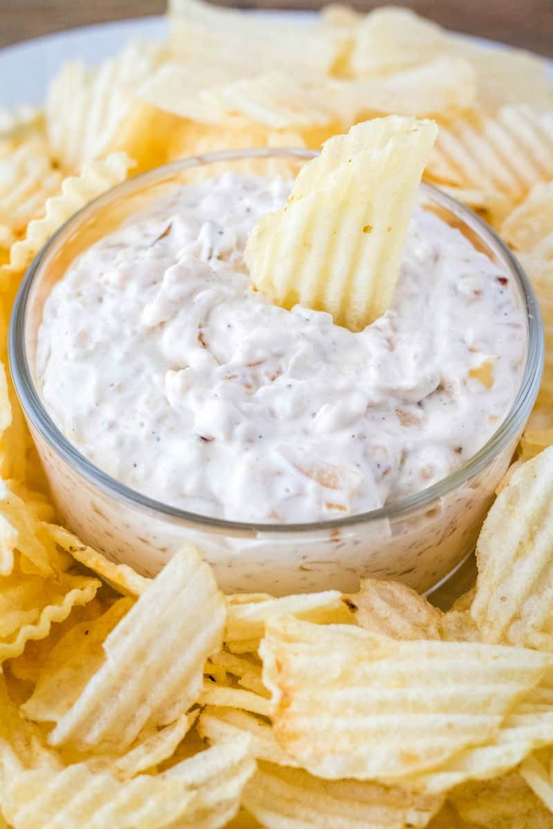 Dean'S French Onion Dip
 French ion Dip • Bread Booze Bacon