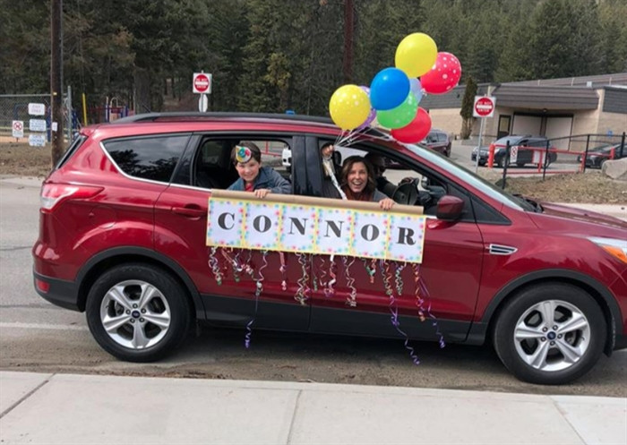 Decorate Car For Birthday
 West Kelowna Party Parades offers birthday solution for