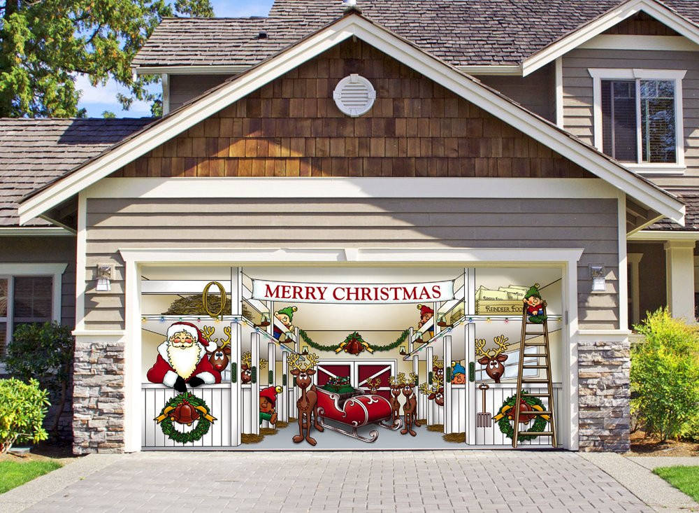 Decorated Garage Doors
 Christmas Garage Door Decorations to Make Create and