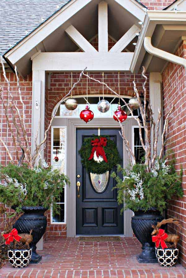 Decorating Front Porch For Christmas
 Cool Decorating Ideas For Christmas Front Porch The Xerxes