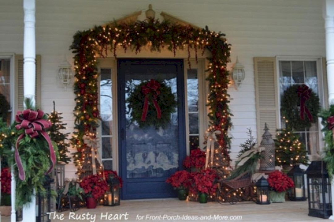 Decorating Front Porch For Christmas
 Front Porch Christmas Decorating Ideas Front Porch