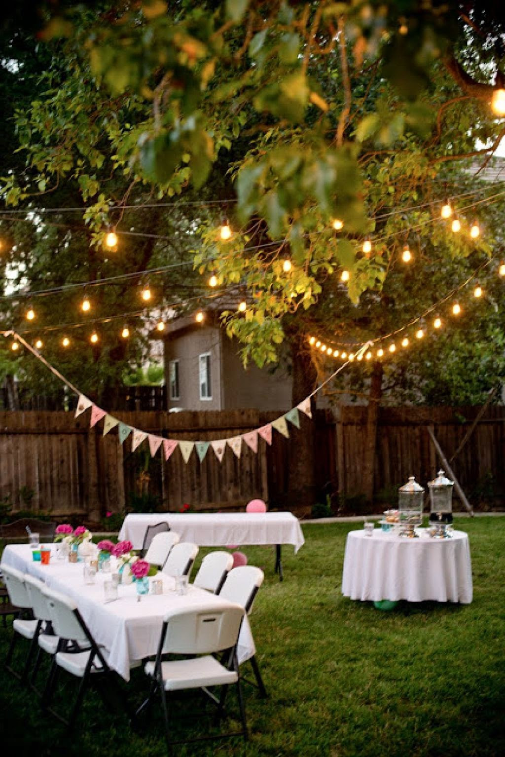 Decoration Ideas For Backyard Party
 Enjoy a year end party in the backyard