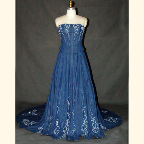 Denim Wedding Dress
 Denim Wedding Dresses Delightful or Dreadful