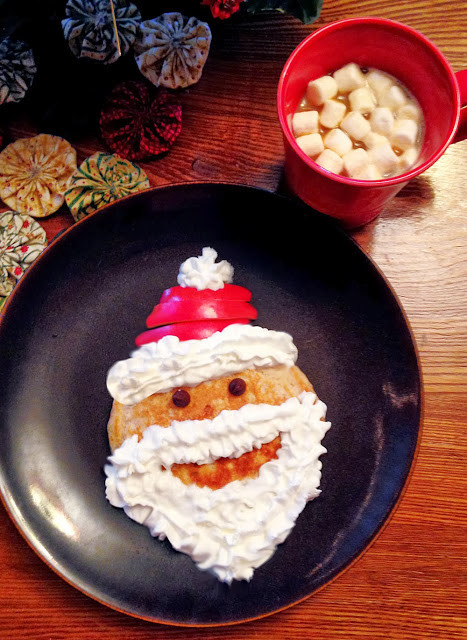 Denny'S Holiday Pancakes
 Christmas Santa Pancakes