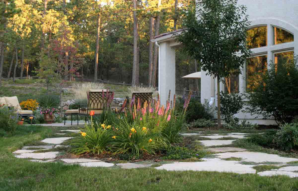 Desert Landscape Ideas For Backyards
 Awesome Desert Landscaping Ideas with Lovely Desert Plants