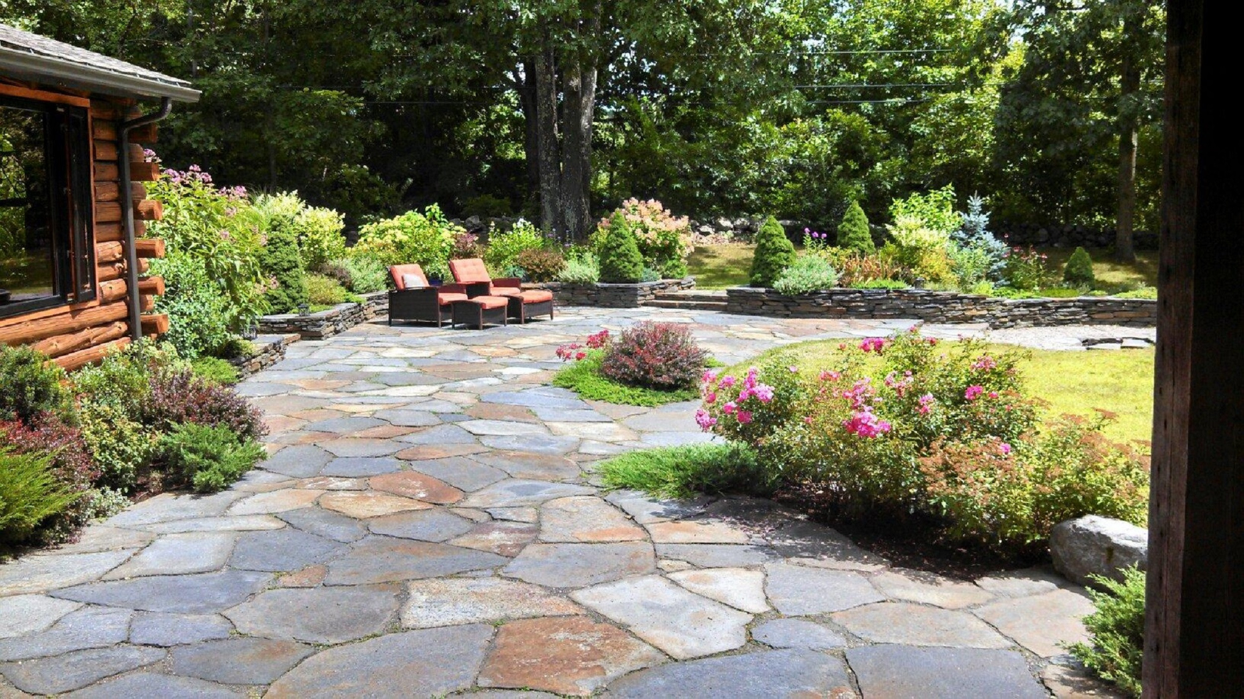 Design Your Own Backyard
 Patio Backyard Plant Designs – recognizealeader