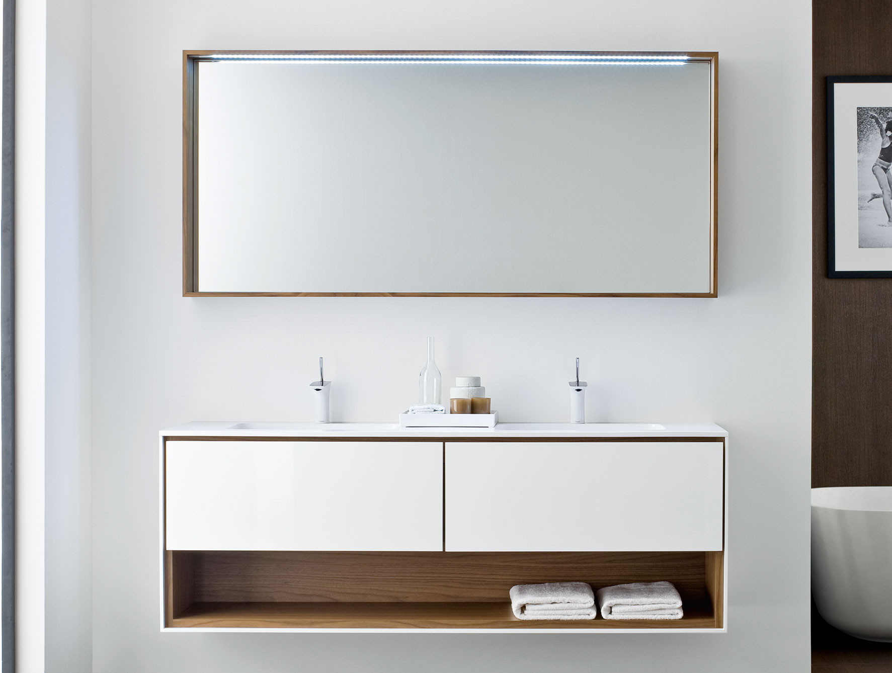 Designer Bathroom Vanities
 Frame FR1 Modern Designer Bathroom Vanity in White Lacquer