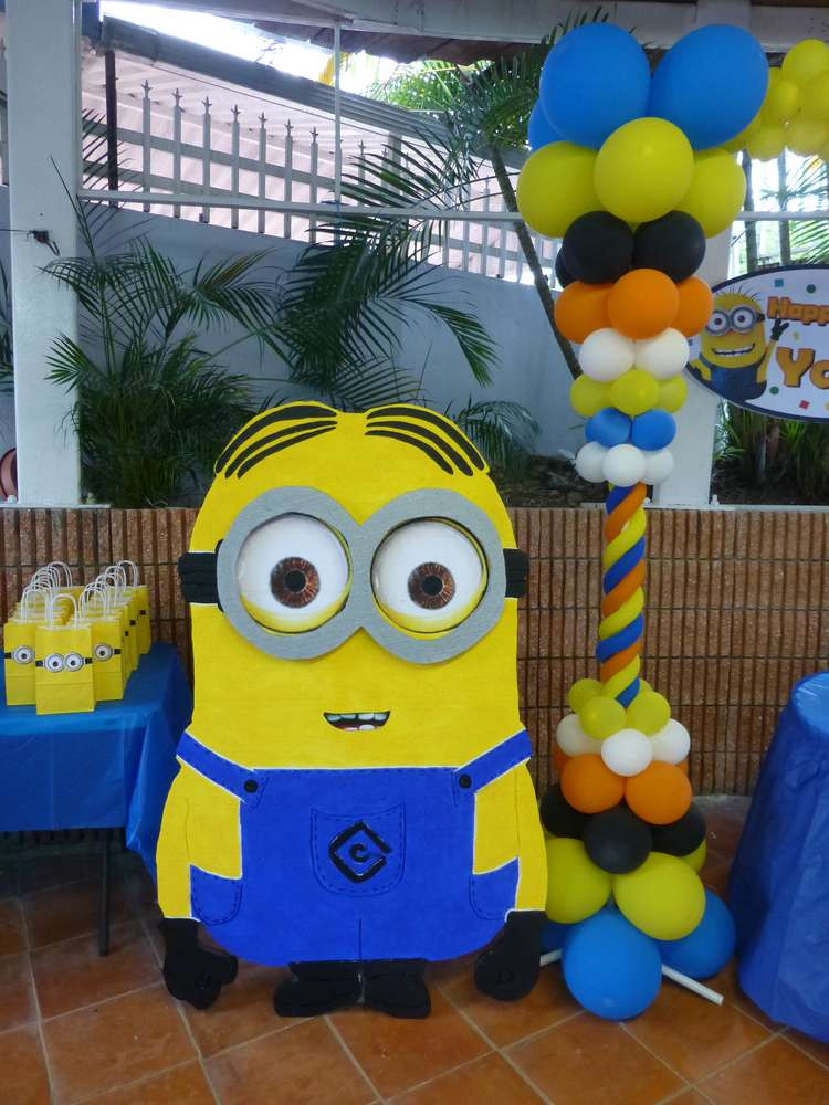 Despicable Me Birthday Decorations
 Despicable Me Birthday Party Ideas 5 of 24