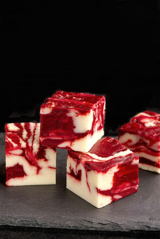 Dessert Ideas For Dinner Party
 Red Velvet Christmas Fudge – Cheap Dessert Recipe For