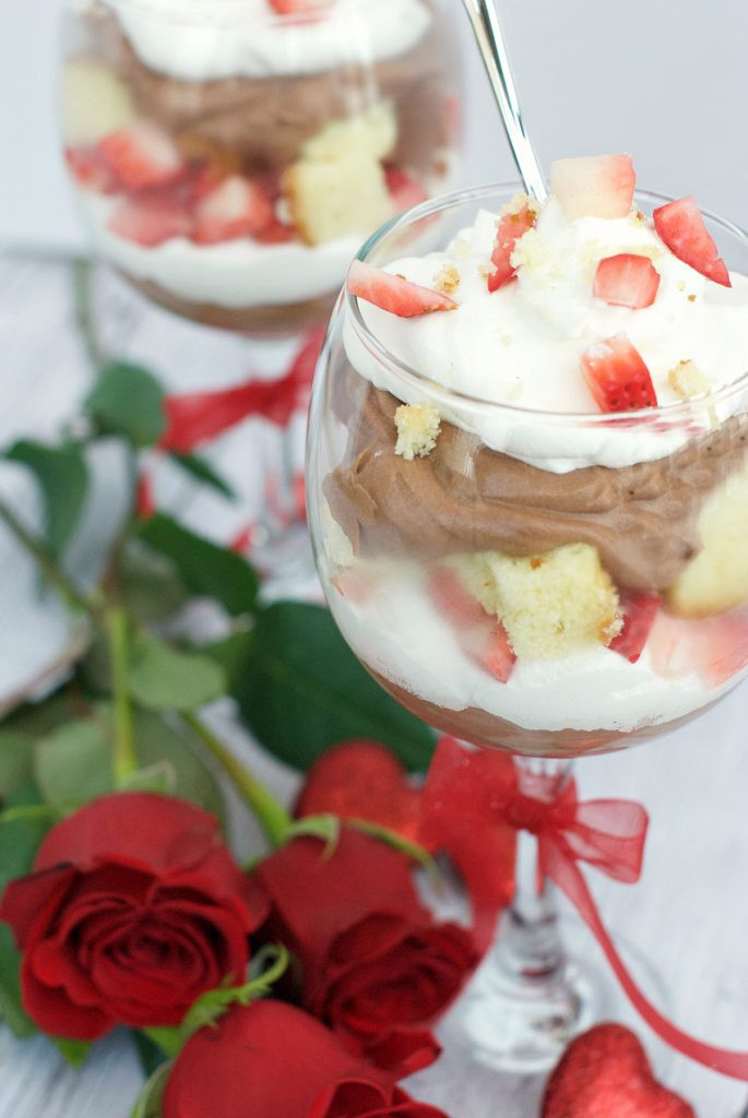Desserts For Valentines Day
 Romantic Desserts for Valentine s Day – Fun Squared