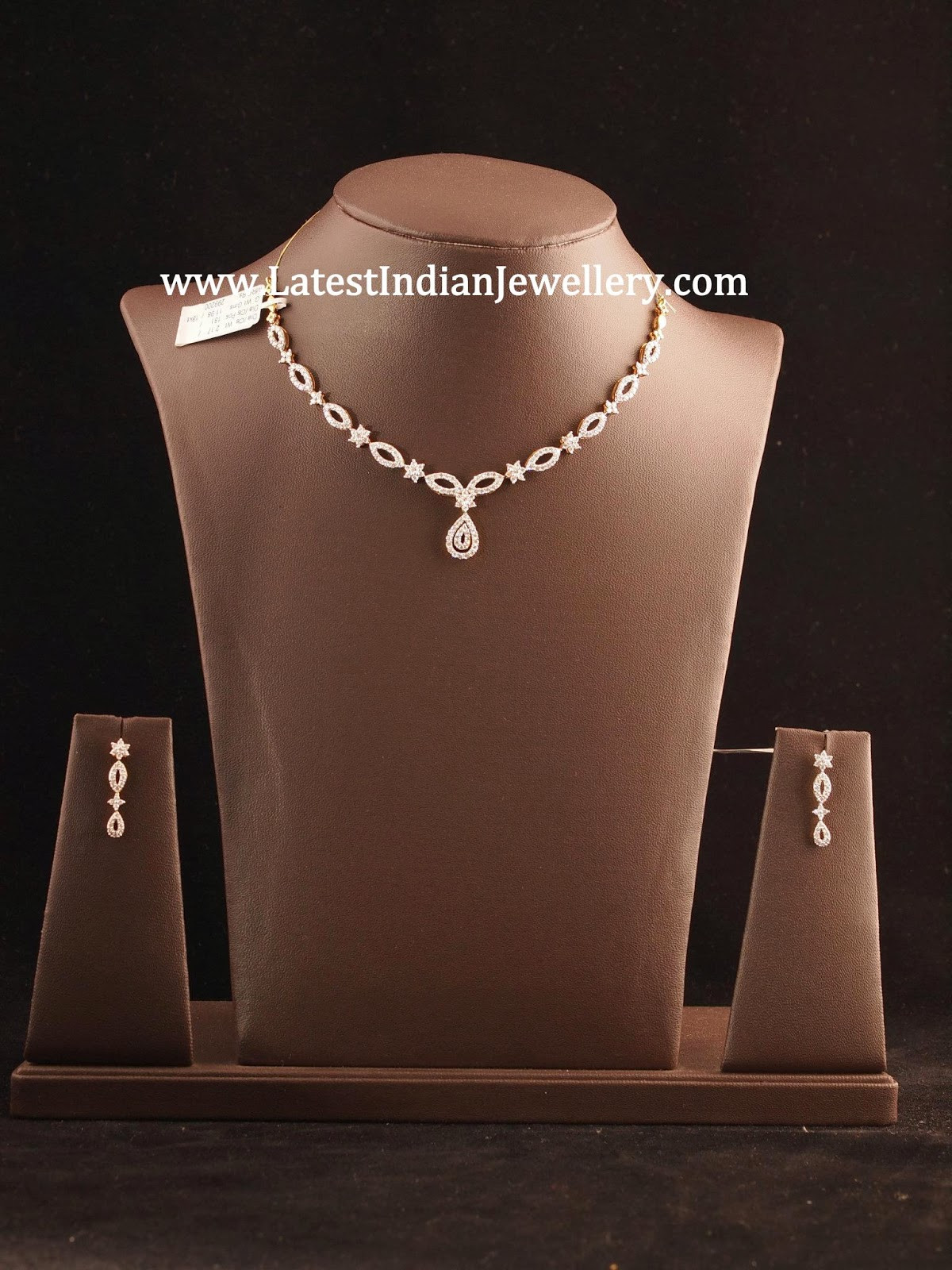 Diamond Necklace Sets
 Stylish Simple Diamond Necklace Sets
