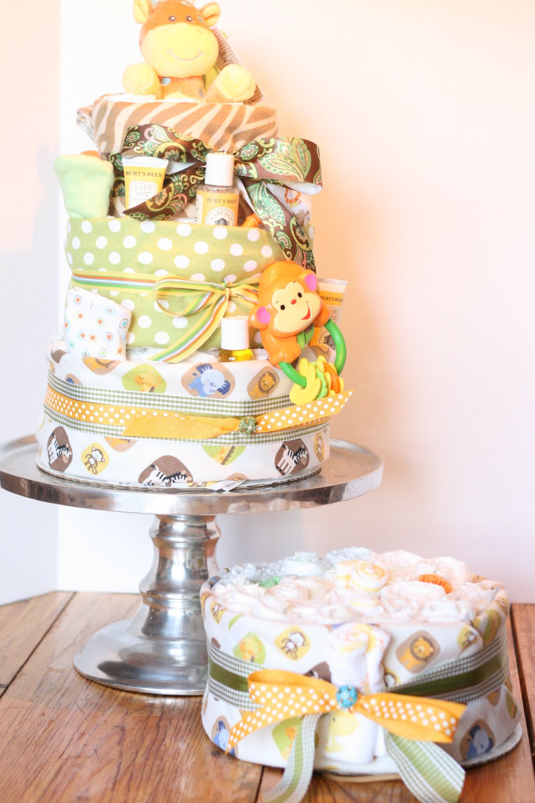 Diaper Baby Shower Gift Ideas
 25 DIY Baby Shower Gifts for the Little Boy on the Wa