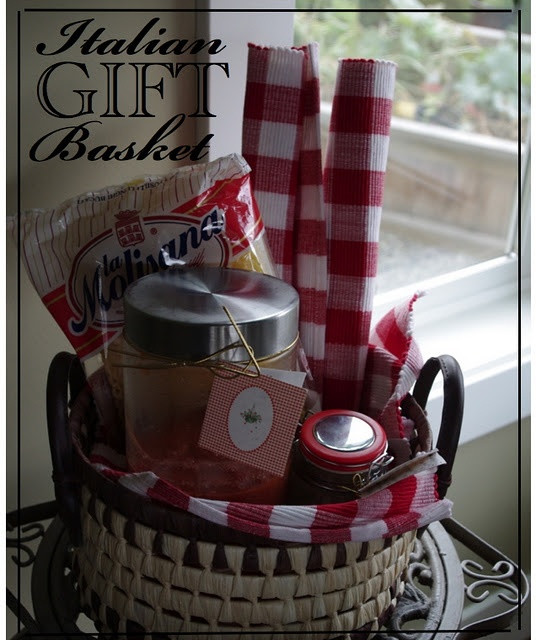 Dinner Gift Basket Ideas
 1000 images about Crock pot basket on Pinterest