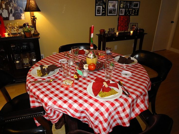 Dinner Party Restaurant Ideas
 Tablesetting for Italian Dinner Party