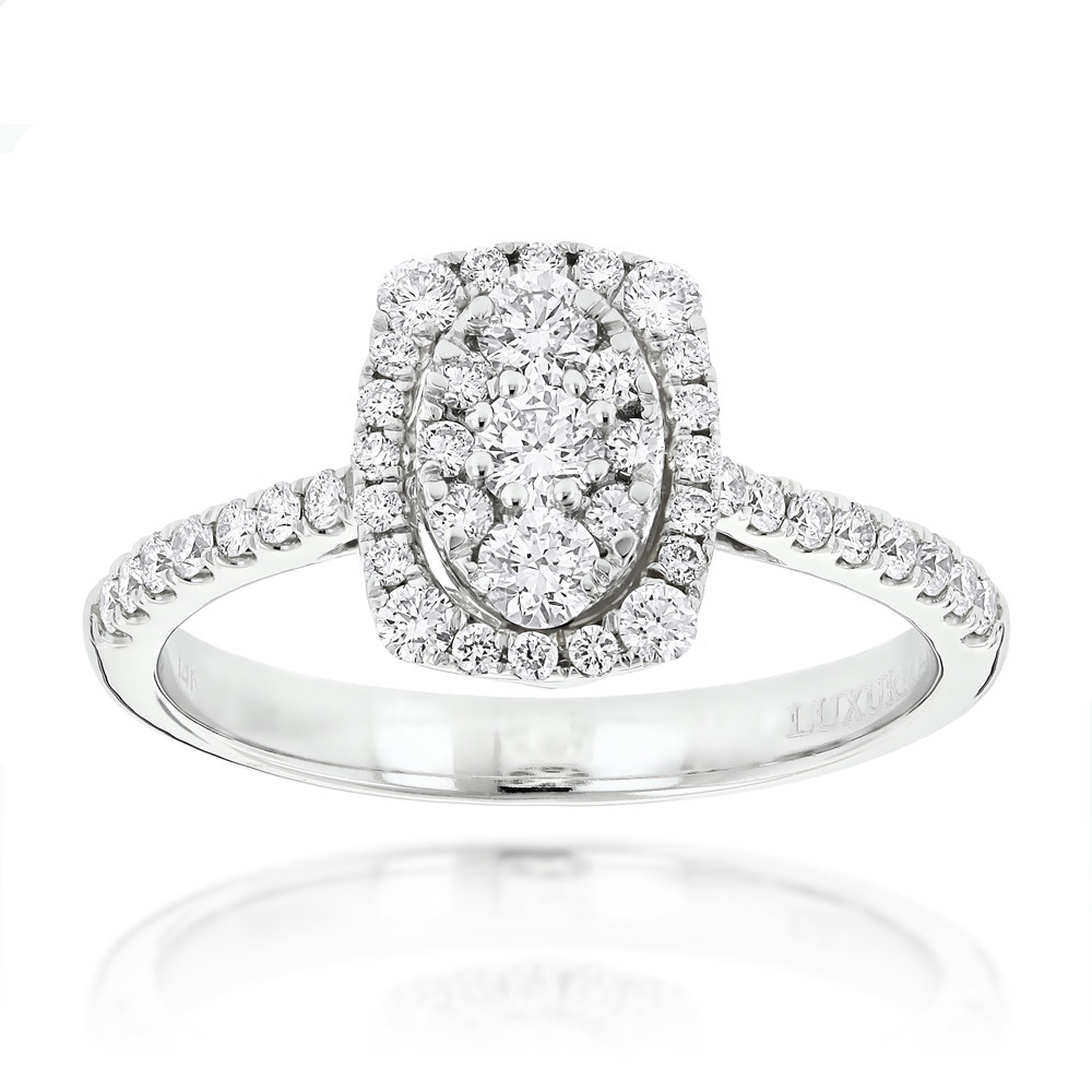 Discount Diamond Rings
 Affordable Engagement Rings Oval Halo Design Round