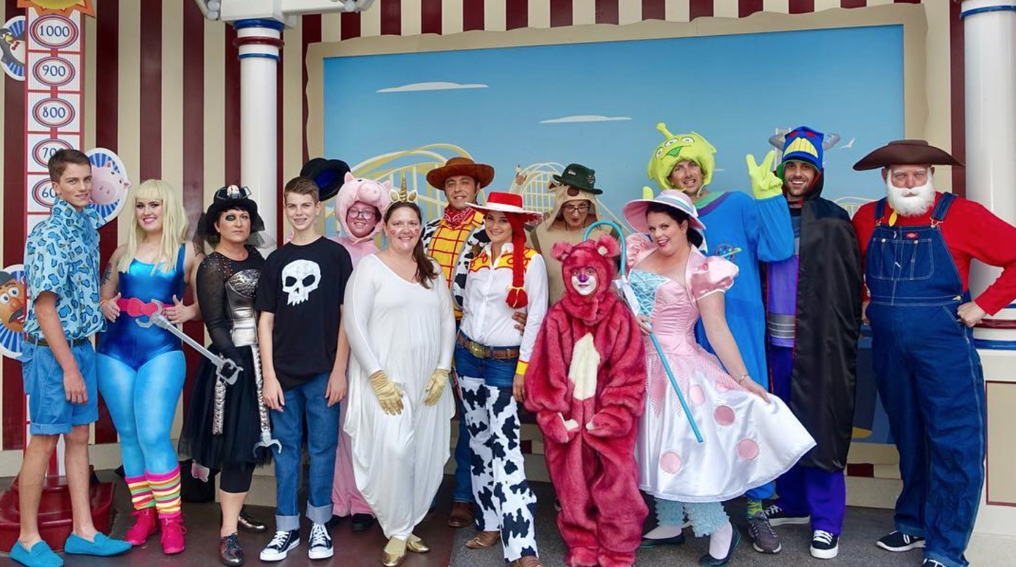 Disney Halloween Party Ideas
 The Best Disney Costumes We ve Seen So Far at Mickey s