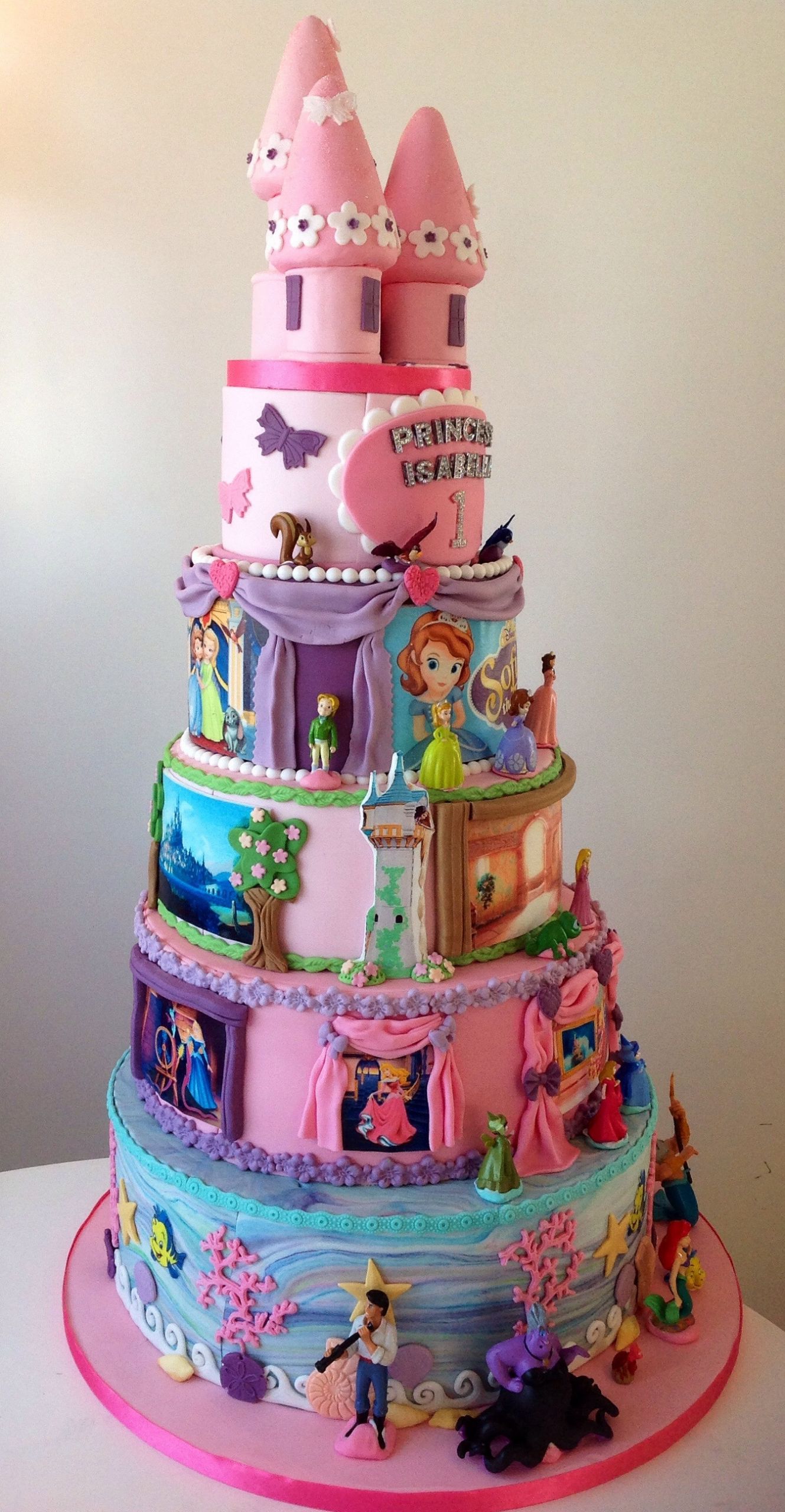 Disney Princess Birthday Cakes
 Disney Princess 1St Birthday Cake CakeCentral