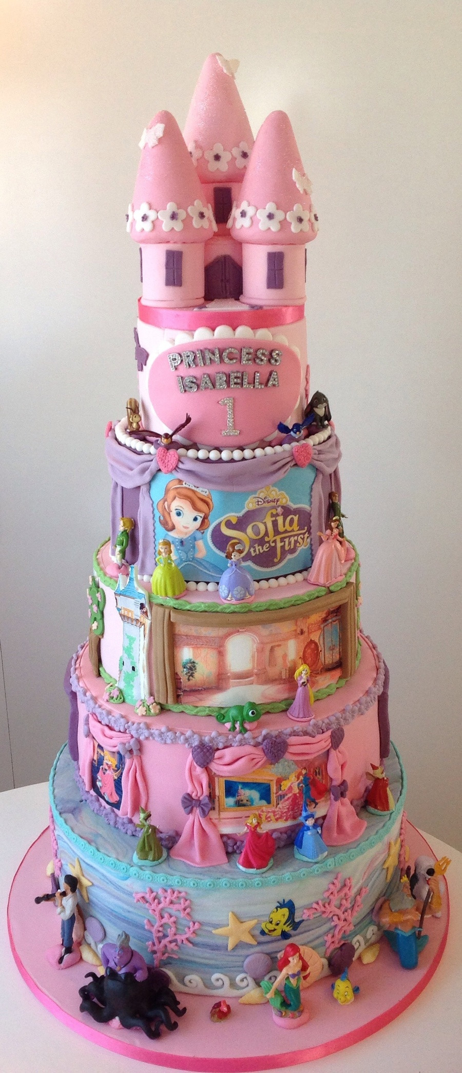 Disney Princess Birthday Cakes
 Disney Princess 1St Birthday Cake CakeCentral