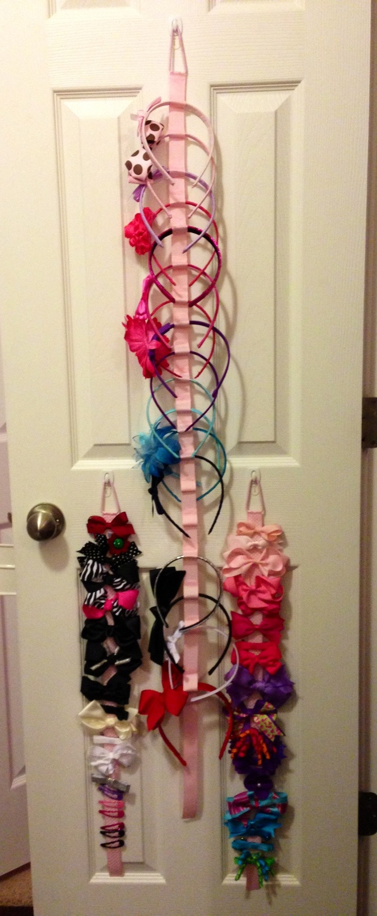 DIY Accessories Organizer
 Hair Accessory Organizer DIY Craftwork