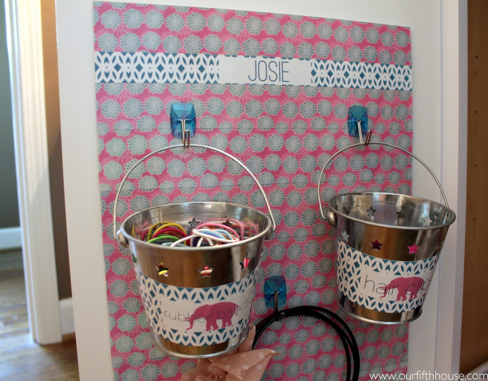 DIY Accessories Organizer
 DIY Hair Accessory Organizer & A Lilly Pulitzer Style