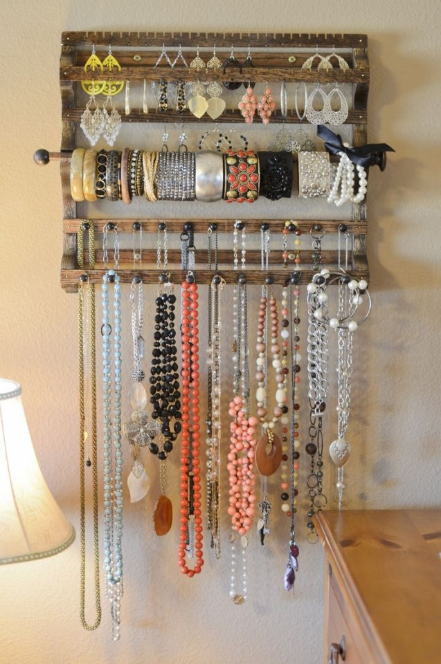 DIY Accessories Organizer
 20 DIY Accessory Storage Ideas That Will Blow Your Mind