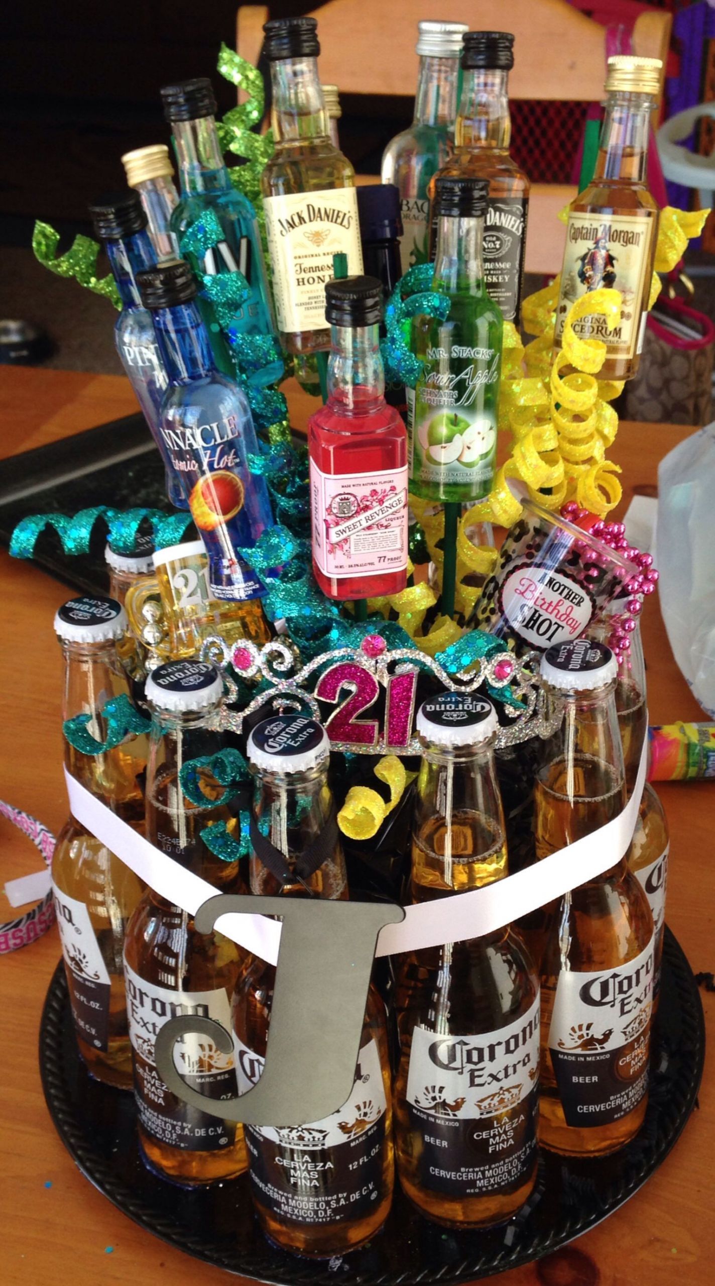 DIY Alcohol Gifts
 DIY 21st birthday alcohol bouquet instead of a pot or