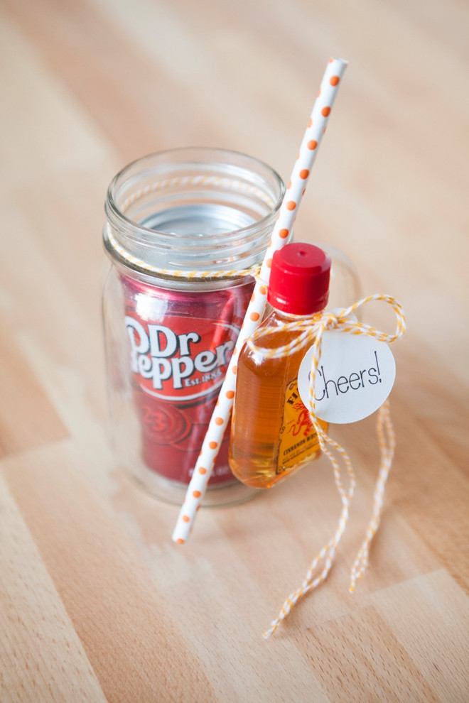 DIY Alcohol Gifts
 The Original DIY Mason Jar Cocktail Gifts