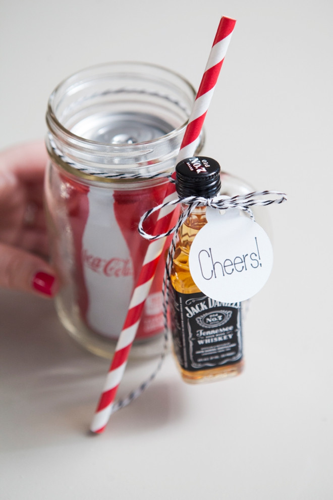 DIY Alcohol Gifts
 The Original DIY Mason Jar Cocktail Gifts