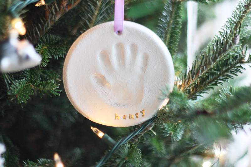 DIY Baby Handprint Ornament
 handprint ornament diy