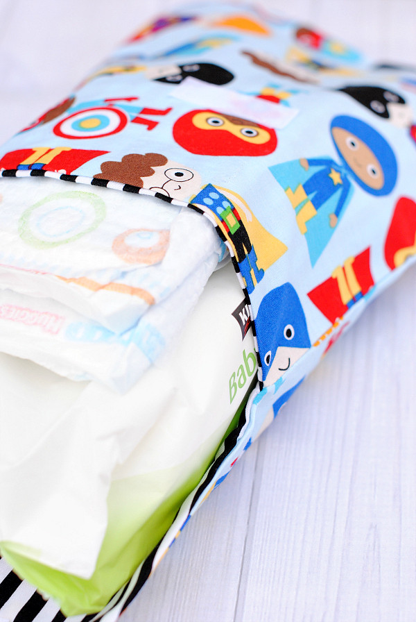 DIY Baby Wipes Case
 Cute & Easy Diaper Clutch Pattern