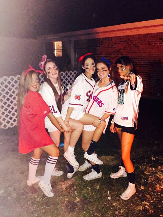 DIY Baseball Player Costume
 60 Awesome Girlfriend Group Costume Ideas 2017