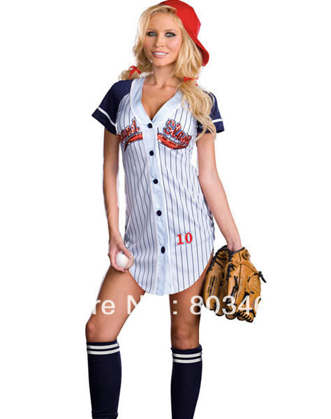 DIY Baseball Player Costume
 Halloween costume ideas for girls