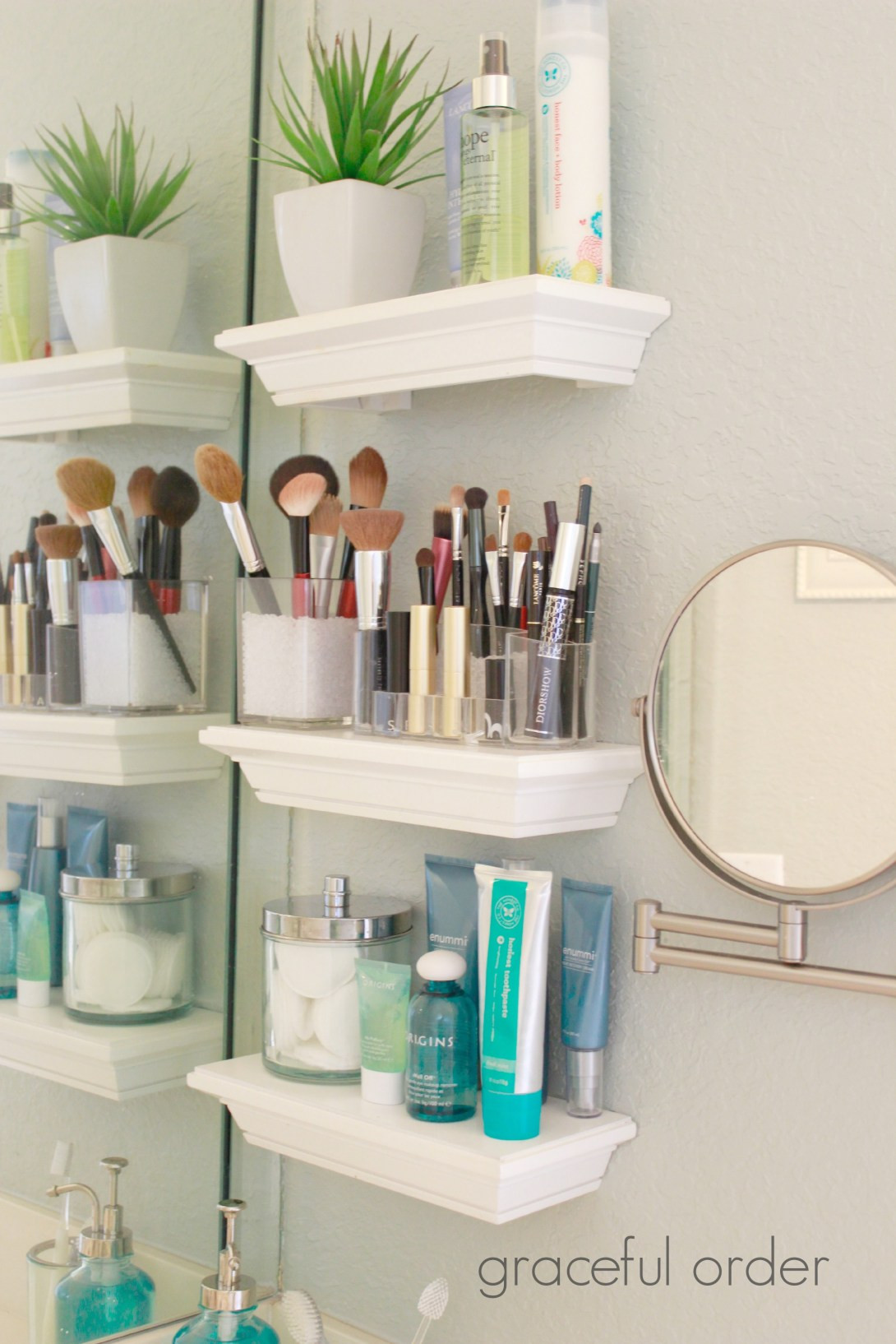 DIY Bathroom Organization Ideas
 Ingenious Ideas & DIYs for Bathroom Organization & Storage