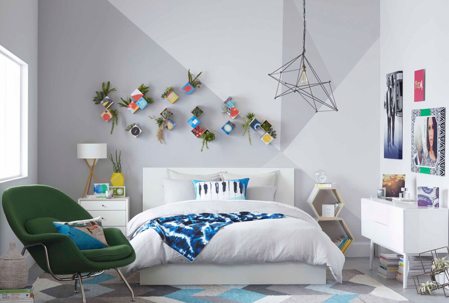 DIY Bedroom Decor
 24 DIY Bedroom Decor Ideas To Inspire You With Printables