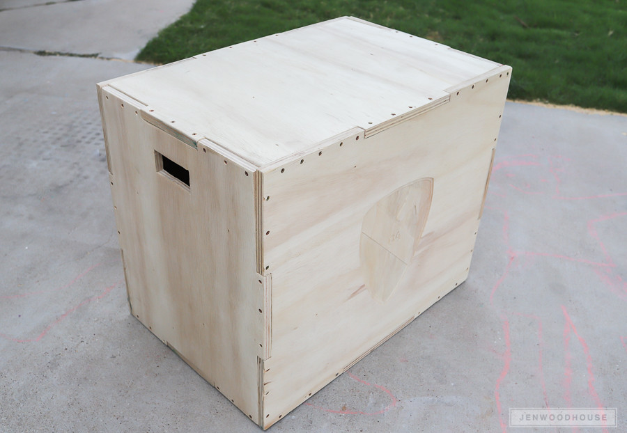 DIY Box Jump
 Build a DIY 3 in 1 Plyometric Box for Box Jump Exercises