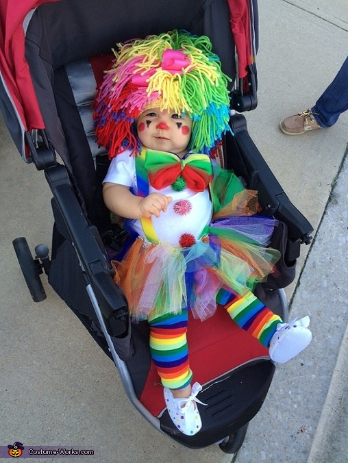 DIY Clown Costumes
 52 Simple DIY Halloween Costume Ideas for Children