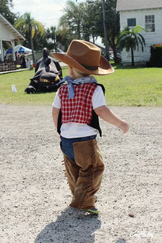 DIY Cowboy Costume
 Halloween Cowboys and DIY and crafts on Pinterest